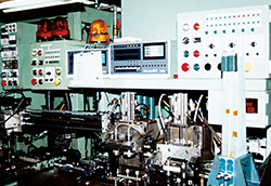 Picture: Automated measurement machine for inner bore parallel and twist sorting.